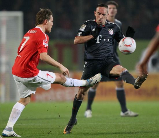 与后场轮换 与后场轮换