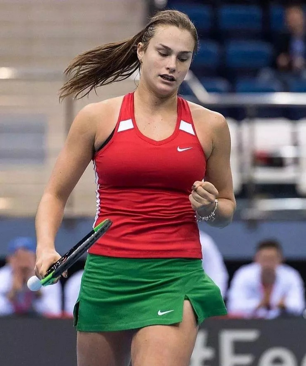 个充满自然 个充满自然