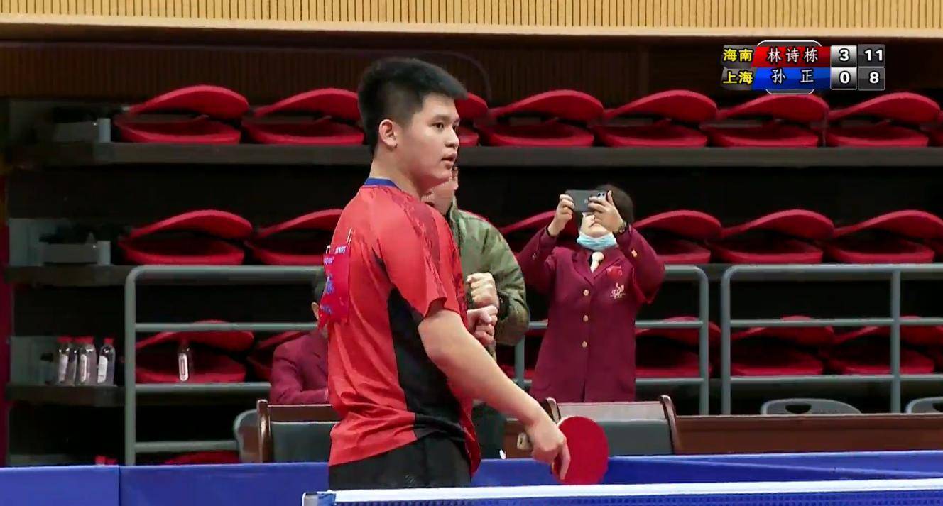 也展现了他 也展现了他