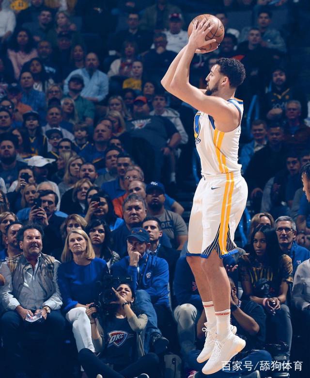 周雨和臧小 周雨和臧小